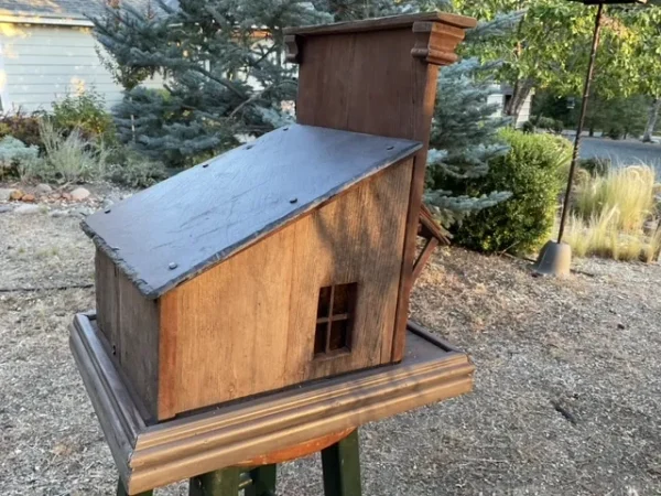 Lonesome Dove Birdhouse - Image 4