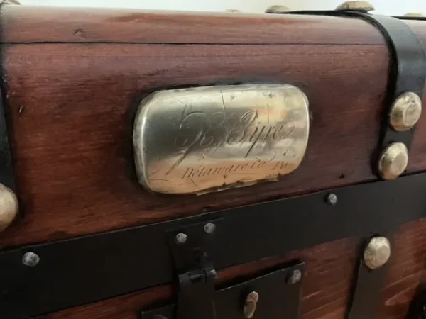 R.Eyre Pennsylvania Quaker Trunk - Image 6